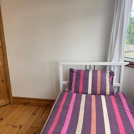 Lovely Rooms In West London Northolt  Exterior photo